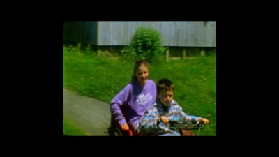 A_Long_Beside_mp40013.jpg