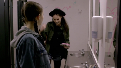 Lucy_Lewis_Cant_Lose_S02E01_mp43530.jpg