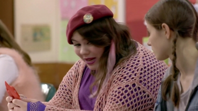 Lucy_Lewis_Cant_Lose_S02E01_mp43633.jpg