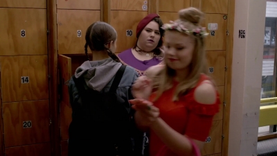 Lucy_Lewis_Cant_Lose_S02E01_mp43650.jpg