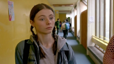 Lucy_Lewis_Cant_Lose_S02E01_mp43743.jpg