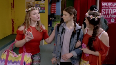 Lucy_Lewis_Cant_Lose_S02E01_mp43833.jpg