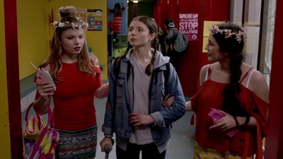 Lucy_Lewis_Cant_Lose_S02E01_mp43844.jpg
