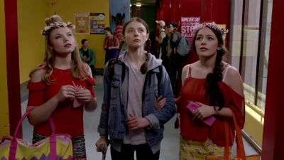 Lucy_Lewis_Cant_Lose_S02E01_mp43849.jpg