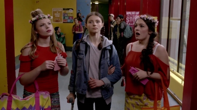 Lucy_Lewis_Cant_Lose_S02E01_mp43852.jpg