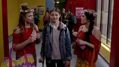 Lucy_Lewis_Cant_Lose_S02E01_mp43865.jpg