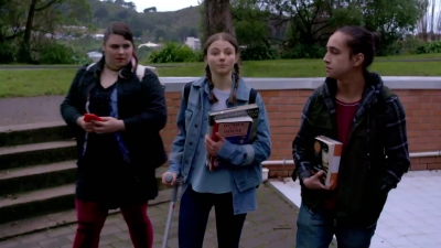 Lucy_Lewis_Cant_Lose_S02E02_mp43914.jpg