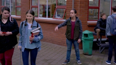 Lucy_Lewis_Cant_Lose_S02E02_mp43953.jpg