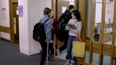 Lucy_Lewis_Cant_Lose_S02E02_mp44071.jpg