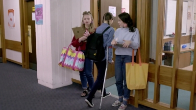 Lucy_Lewis_Cant_Lose_S02E02_mp44100.jpg