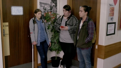 Lucy_Lewis_Cant_Lose_S02E04_mp45052.jpg