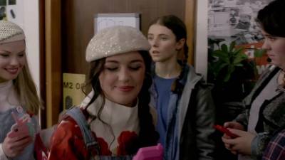 Lucy_Lewis_Cant_Lose_S02E04_mp45069.jpg
