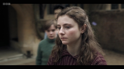 Life_After_Life_S01E02_mkv6224.jpg