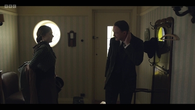 Life_After_Life_S01E03_mkv6993.jpg