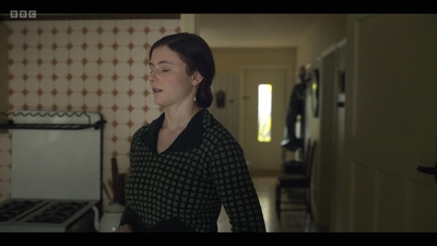 Life_After_Life_S01E03_mkv7046.jpg