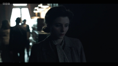 Life_After_Life_S01E04_mkv12166.jpg