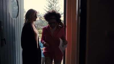 Totally_Completely_Fine_S01E01_mkv1454.jpg