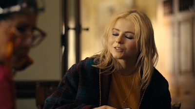 Totally_Completely_Fine_S01E01_mkv1539.jpg