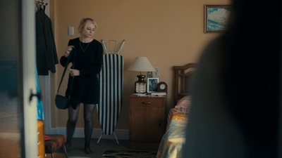 Totally_Completely_Fine_S01E01_mkv1761.jpg
