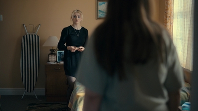 Totally_Completely_Fine_S01E01_mkv1780.jpg