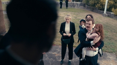 Totally_Completely_Fine_S01E01_mkv1912.jpg
