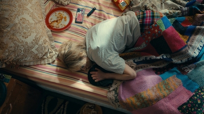 Totally_Completely_Fine_S01E05_mkv0098.jpg