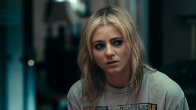 Totally_Completely_Fine_S01E05_mkv0242.jpg
