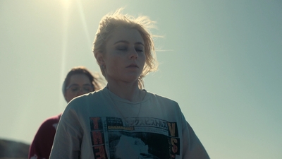 Totally_Completely_Fine_S01E05_mkv0343.jpg