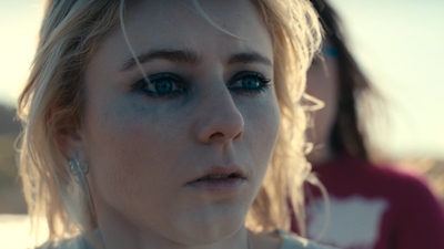 Totally_Completely_Fine_S01E05_mkv0352.jpg