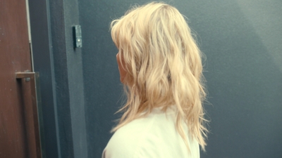 Totally_Completely_Fine_S01E05_mkv0436.jpg