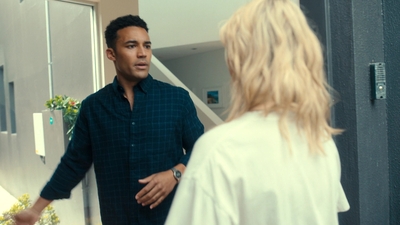 Totally_Completely_Fine_S01E05_mkv0439.jpg