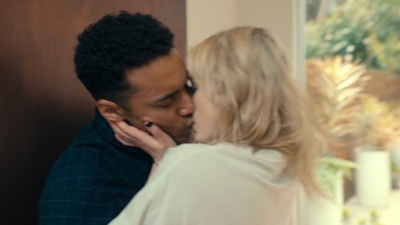 Totally_Completely_Fine_S01E05_mkv0449.jpg