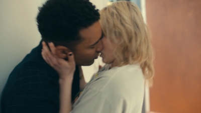 Totally_Completely_Fine_S01E05_mkv0478.jpg