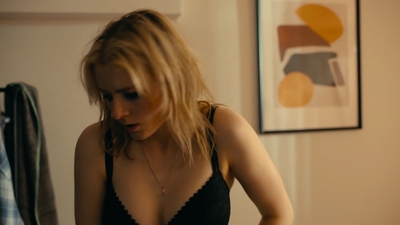 Totally_Completely_Fine_S01E05_mkv0594.jpg