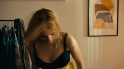 Totally_Completely_Fine_S01E05_mkv0595.jpg