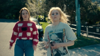 Totally_Completely_Fine_S01E05_mkv0636.jpg