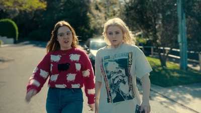 Totally_Completely_Fine_S01E05_mkv0637.jpg