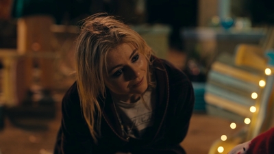 Totally_Completely_Fine_S01E05_mkv2032.jpg