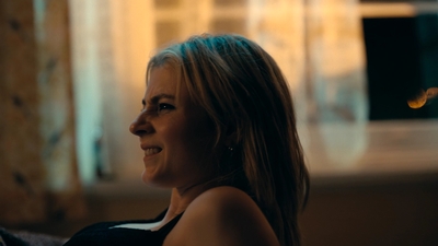 Totally_Completely_Fine_S01E05_mkv2380.jpg