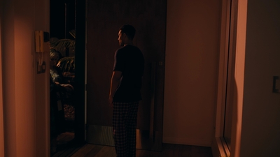 Totally_Completely_Fine_S01E05_mkv2430.jpg