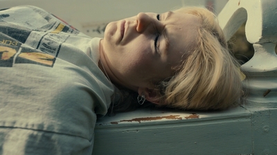Totally_Completely_Fine_S01E06_mkv2752.jpg