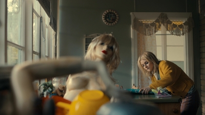 Totally_Completely_Fine_S01E06_mkv2990.jpg