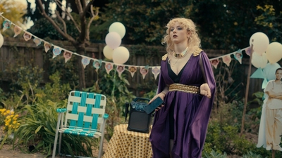 Totally_Completely_Fine_S01E06_mkv3971.jpg