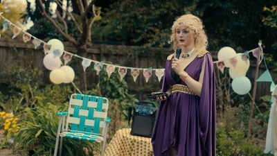 Totally_Completely_Fine_S01E06_mkv3992.jpg