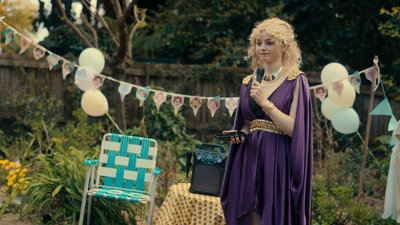 Totally_Completely_Fine_S01E06_mkv3993.jpg