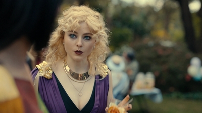 Totally_Completely_Fine_S01E06_mkv4008.jpg