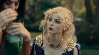 Totally_Completely_Fine_S01E06_mkv4079.jpg