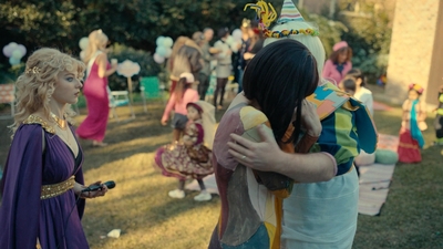 Totally_Completely_Fine_S01E06_mkv4090.jpg