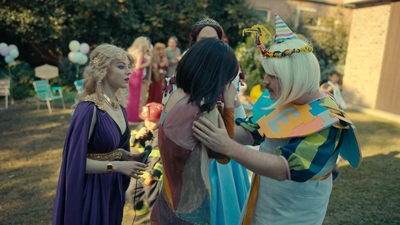 Totally_Completely_Fine_S01E06_mkv4098.jpg