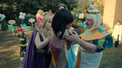 Totally_Completely_Fine_S01E06_mkv4100.jpg